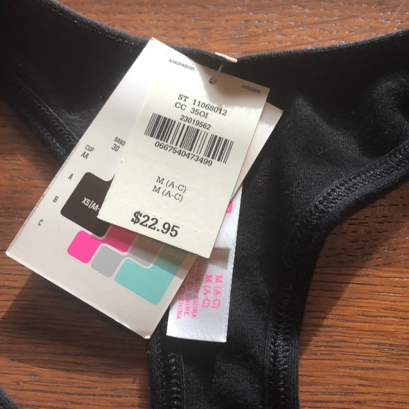 PINK Sports Bra Victoria’s Secret Medium (A-C) - Picture 2 of 6